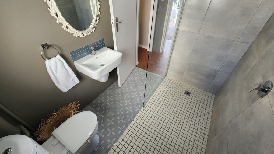 To Let 2 Bedroom Property for Rent in Tamboerskloof Western Cape